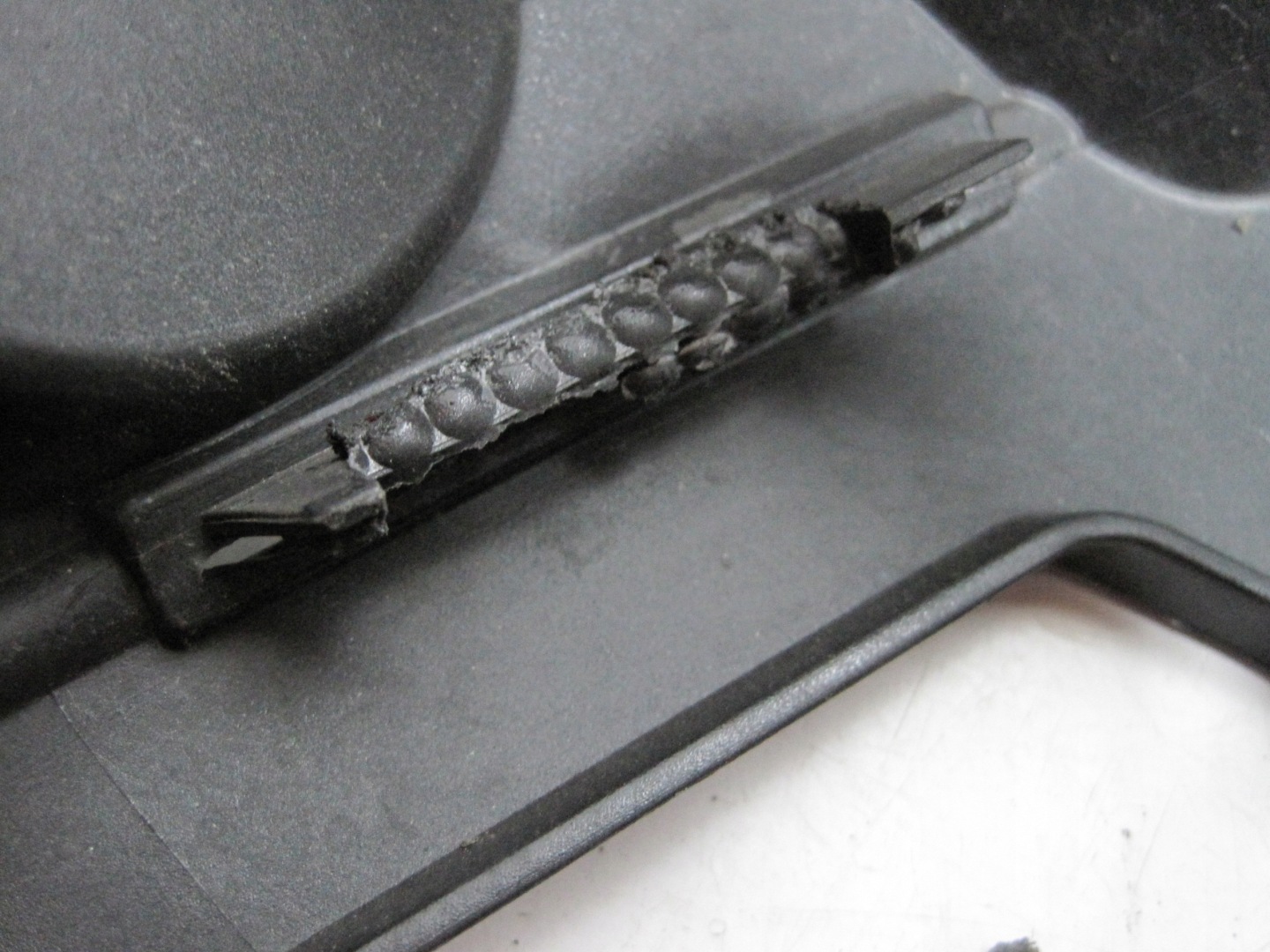 bumper bracket PEUGEOT 2008 II 9826926780 right