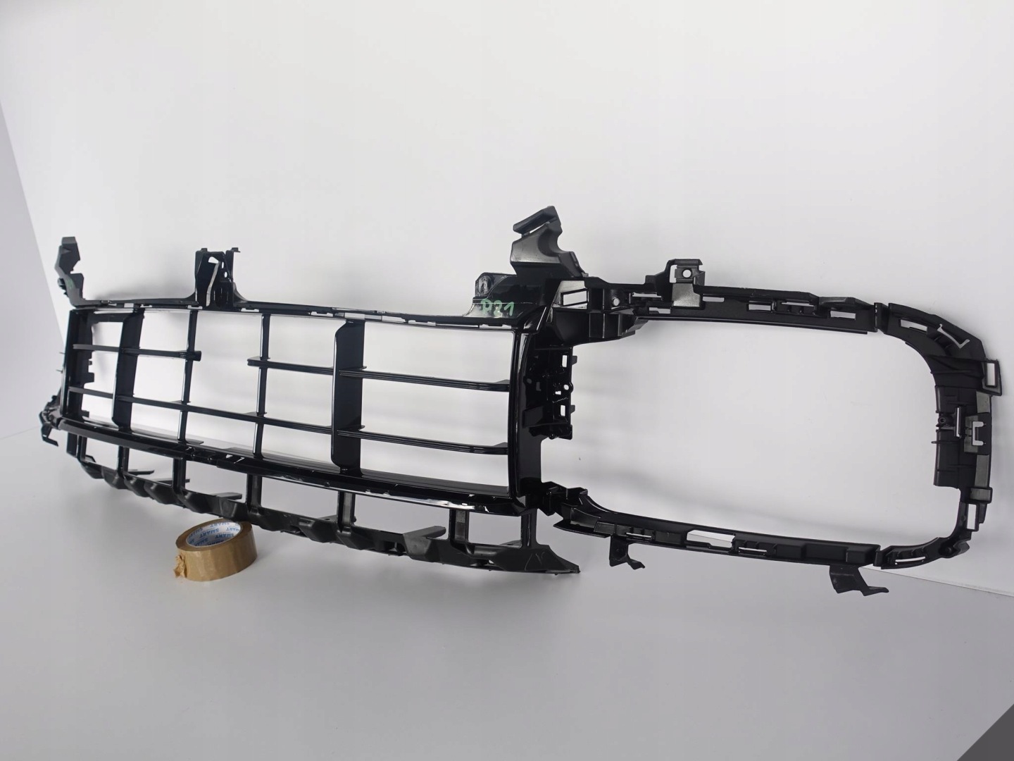 PORSCHE CAYENNE 9Y0 TURBO 18-22 grid grille ACC
