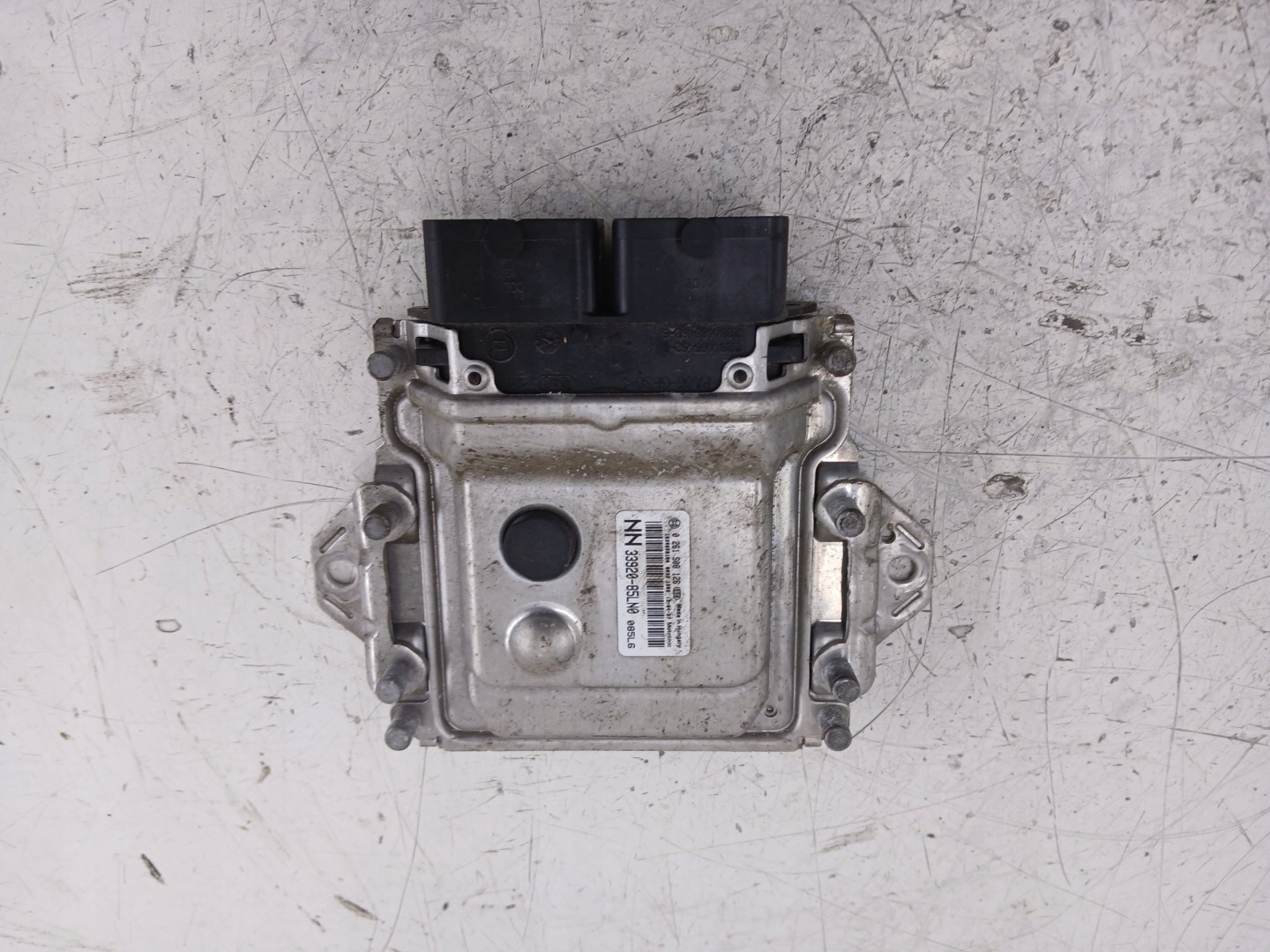 OPEL AGILA A 1.0 control unit computer of the engine 33920-85LN0