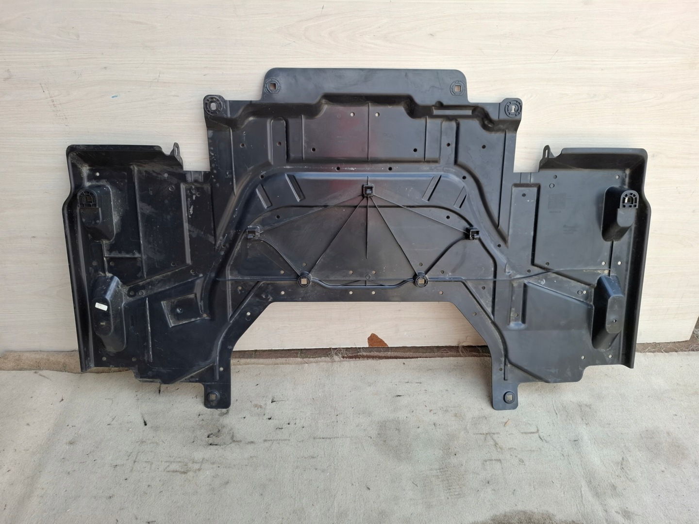 cover below engine PEUGEOT PARTNER IV 24r