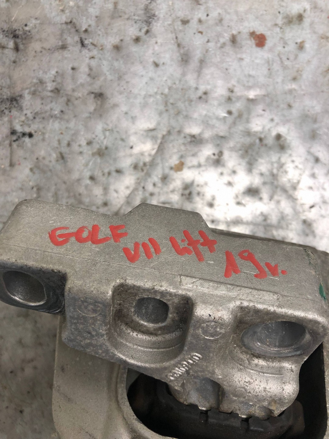 holder engine mount 1.5 TGI VW GOLF VII LIFT HB 5Q0199262BF