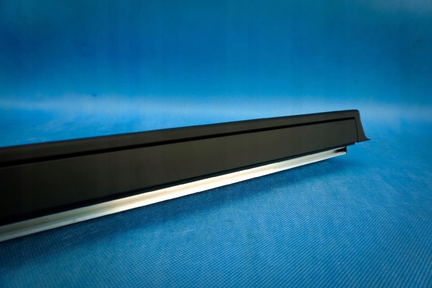 blinds rear electrical Audi A8 4H Long 4H4861334A QBC