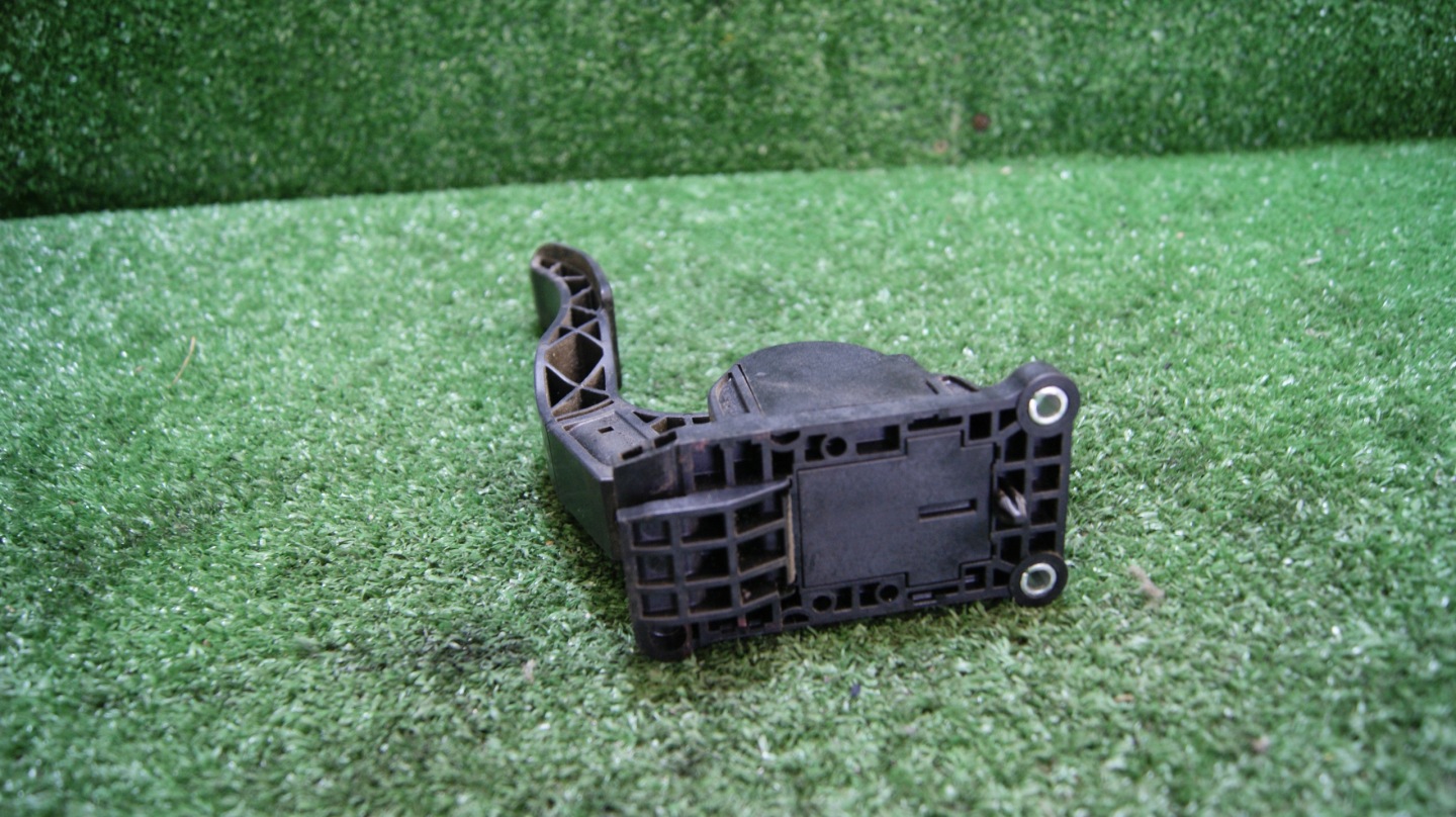 accelerator pedal MERCEDES-BENZ SPRINTER 906 0280755023 A9063000404