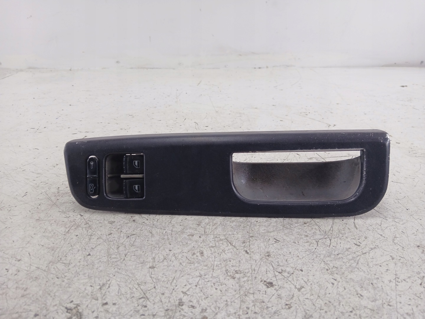 SKODA FABIA a PANEL okna levý předek 1J3959857A