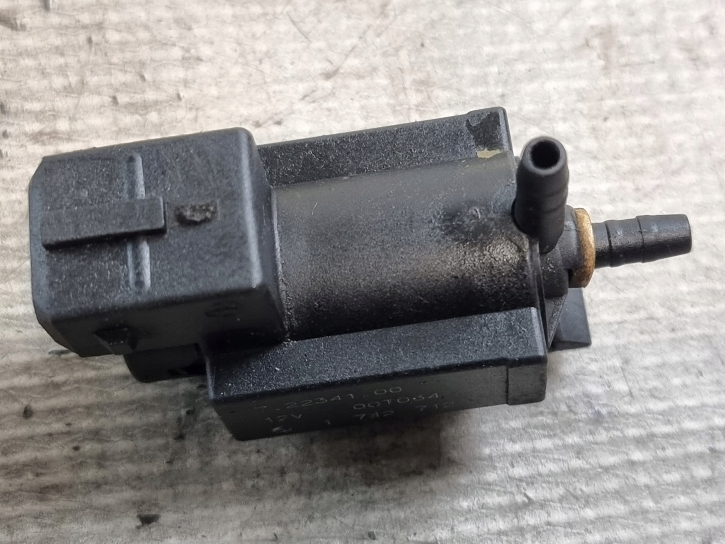 Sensor Unterdruck OE 1742712 BMW E46 318i 00r