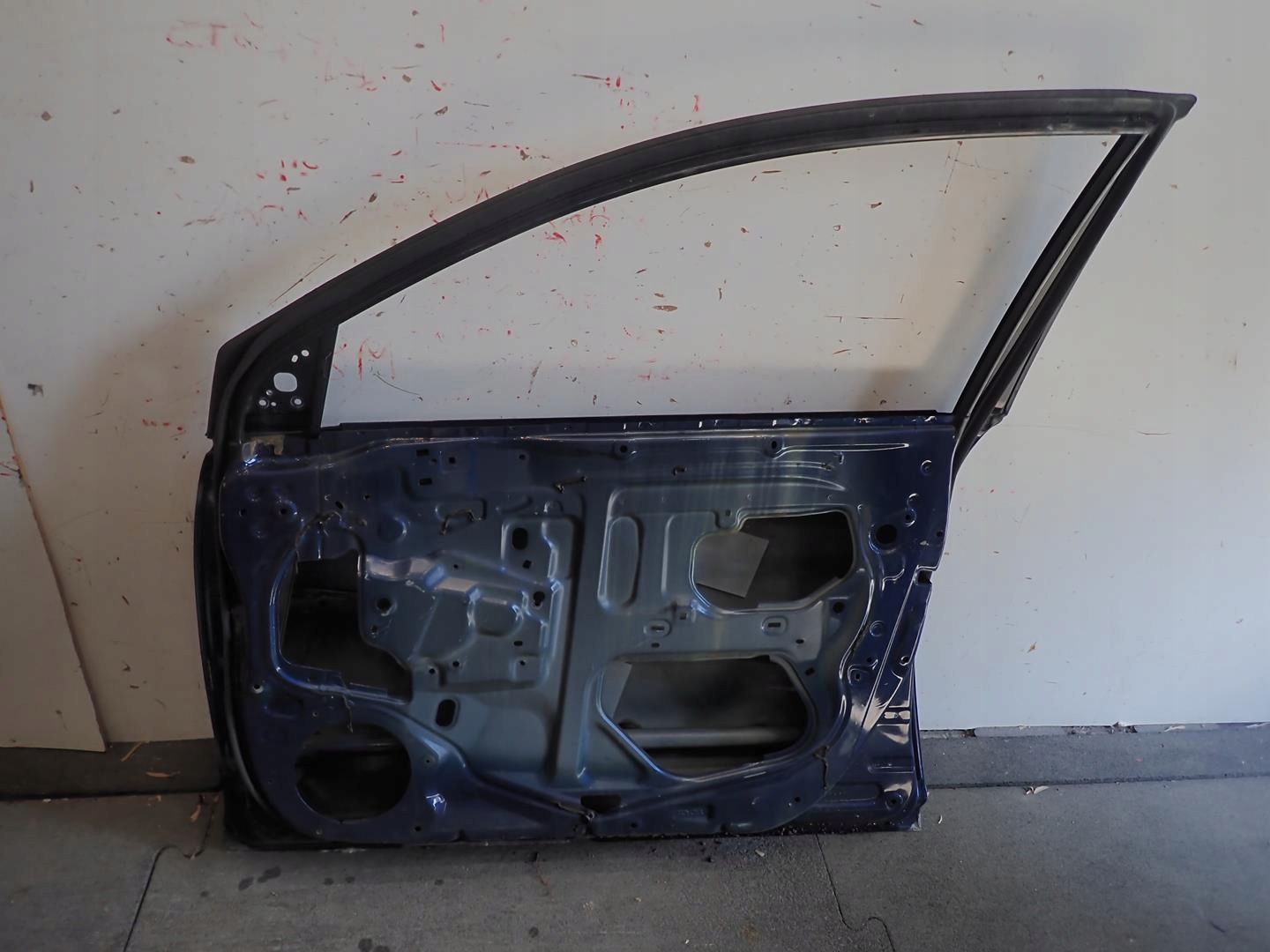 door front front right TOYOTA AVENSIS T25 03