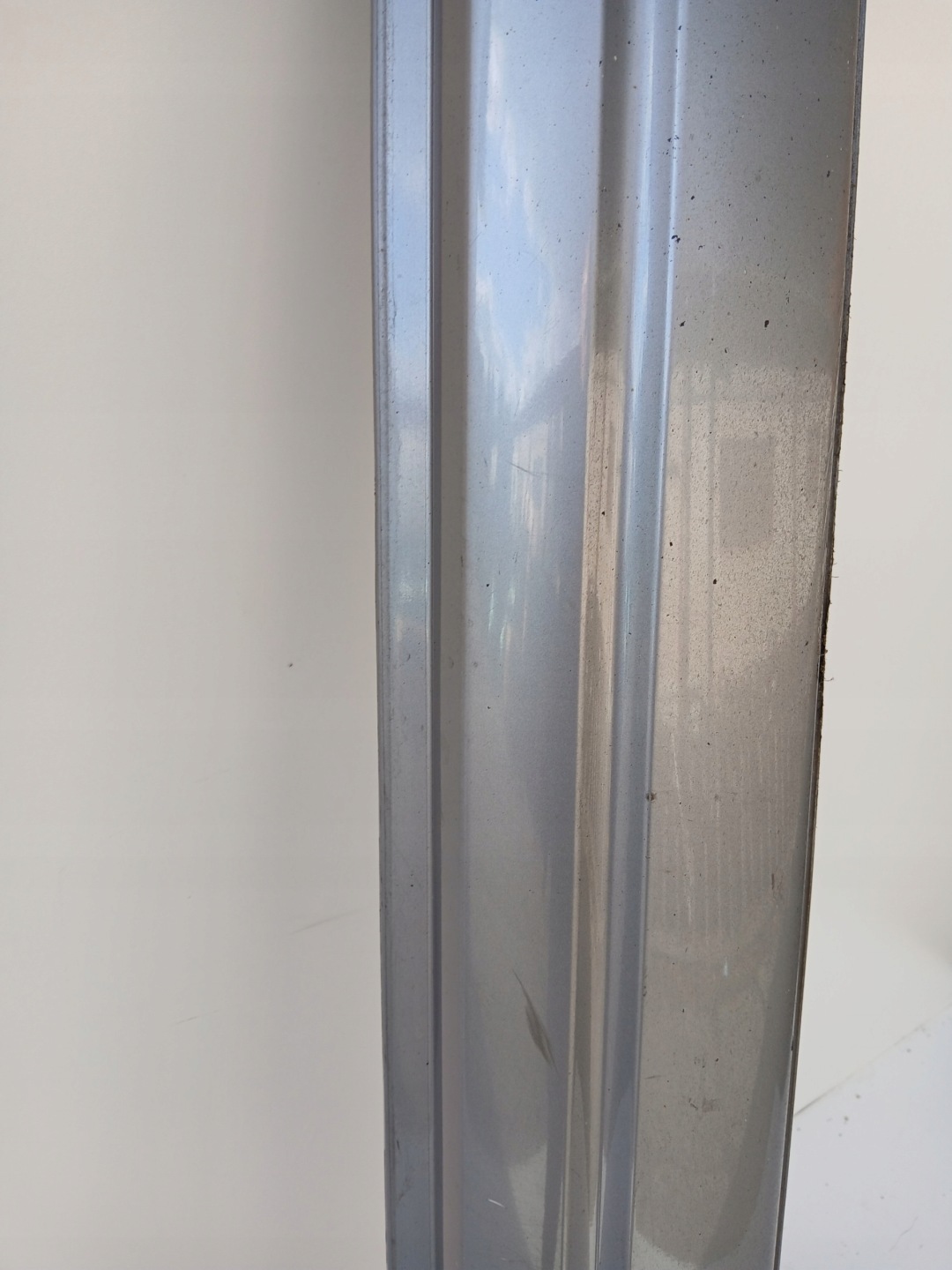 moulding threshold right BMW X3 E83 M PAKIET SILBERGRAU A08/7