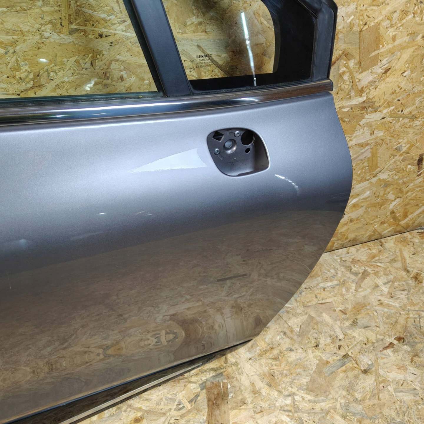 door front front side right Renault Clio IV