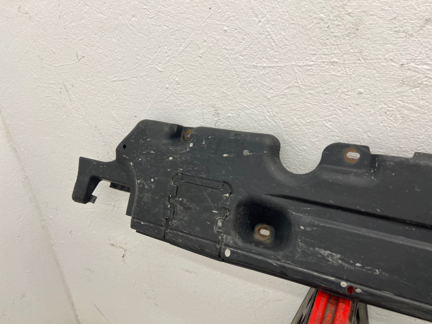 PORSCHE CAYENNE und abdeckung blende abdeckung unterfahrschutz links 7L0825211B