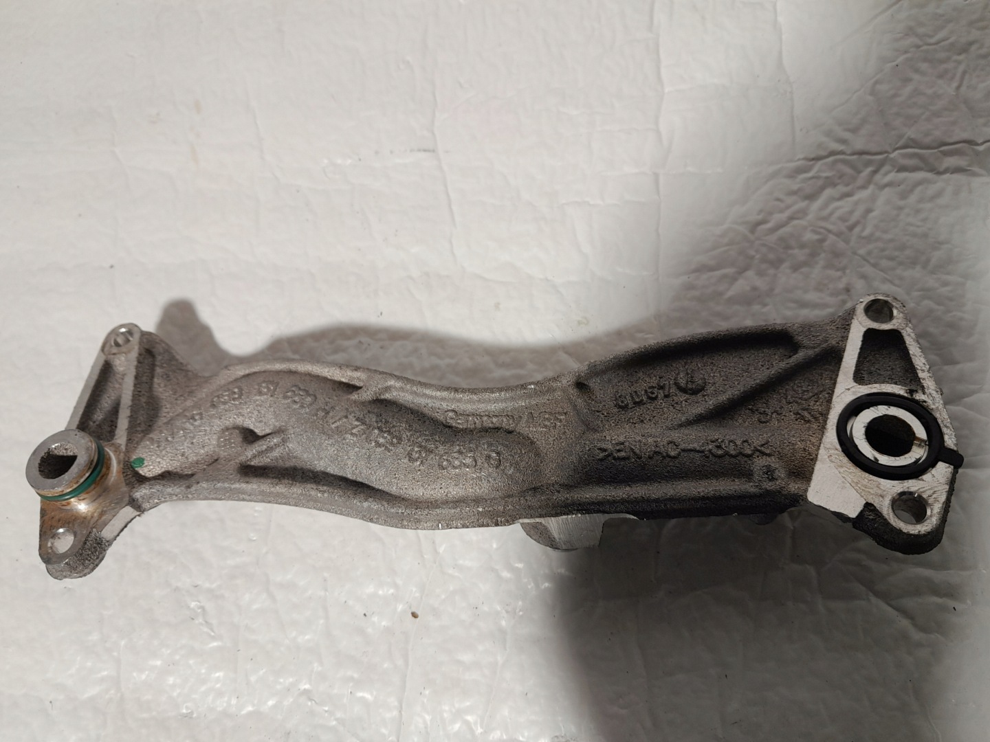 AUDI Q7 4M Poignée Radiateur Gaz 059151680H