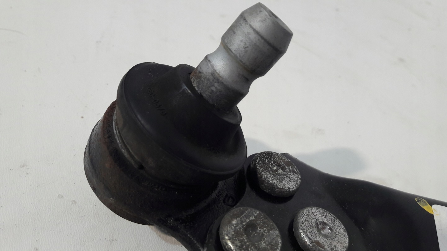 OPEL KARL arm right front 95368368