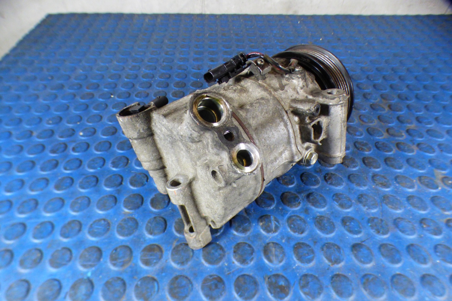 compressor; compressor of the air conditioning 39034464 Opel Astra K V 1.6CDTI