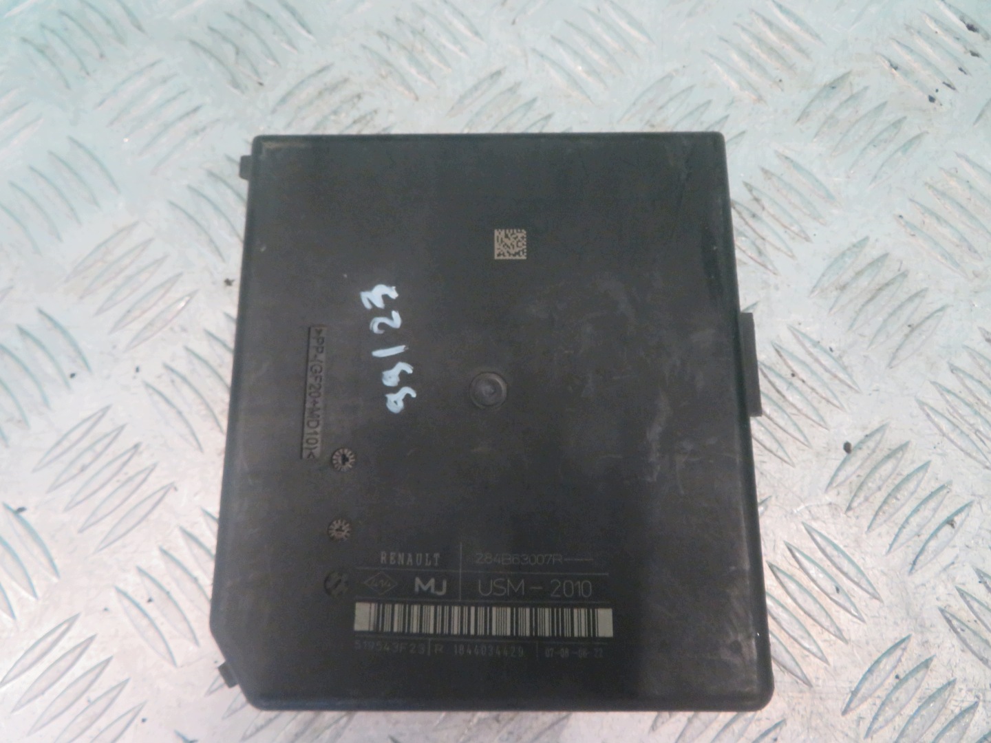 unité de commande électronique uce module USM RENAULT MASTER OPEL MOVANO 22R 284B63007R