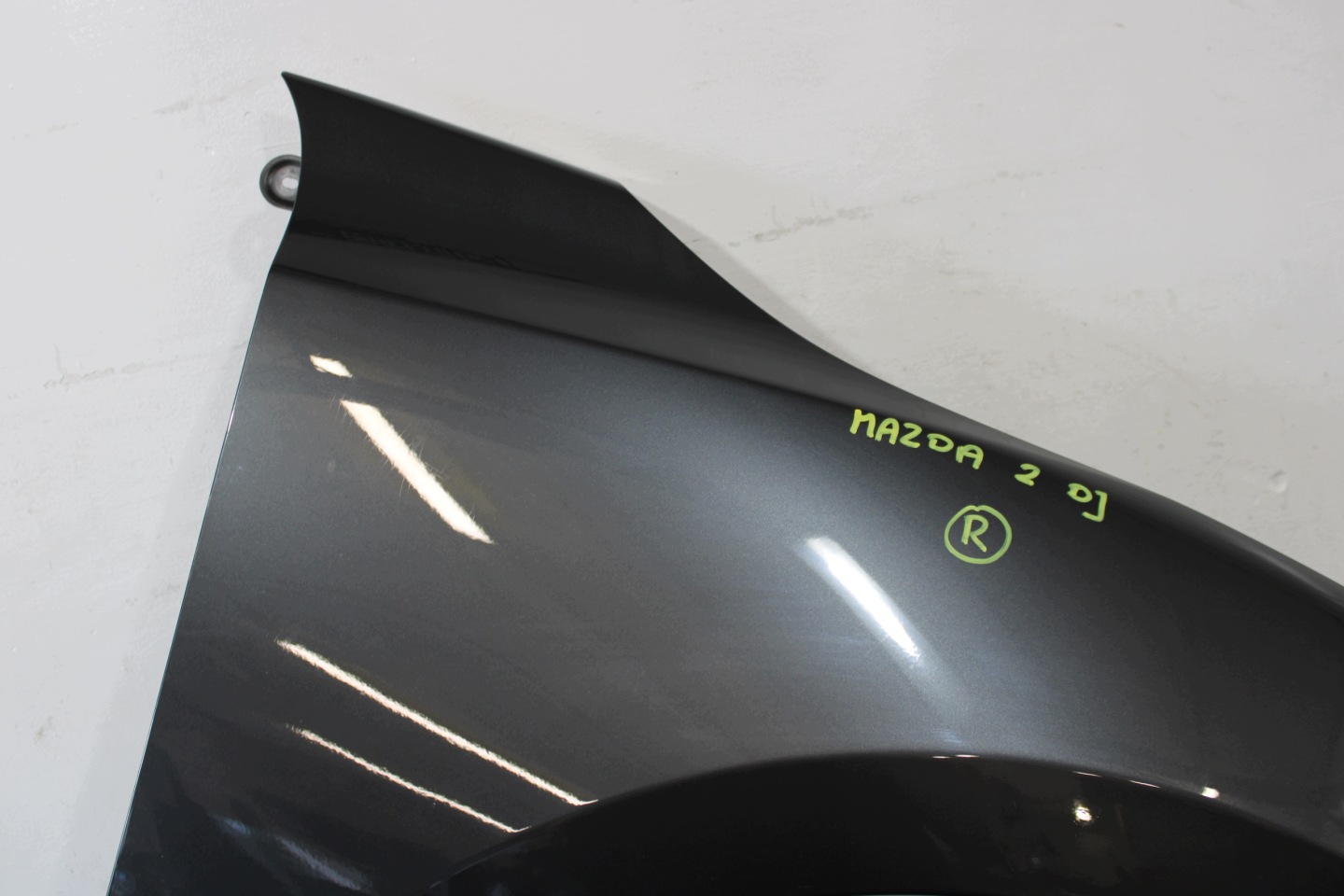 fender right front front MAZDA 2 II DJ LIFT