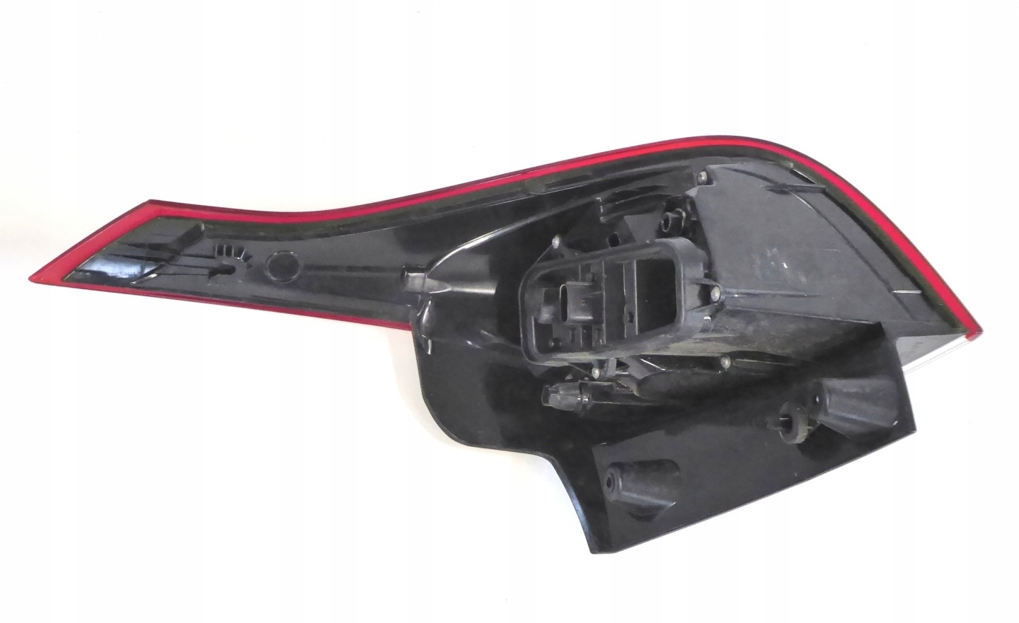light left rear part OPEL CROSSLAND X