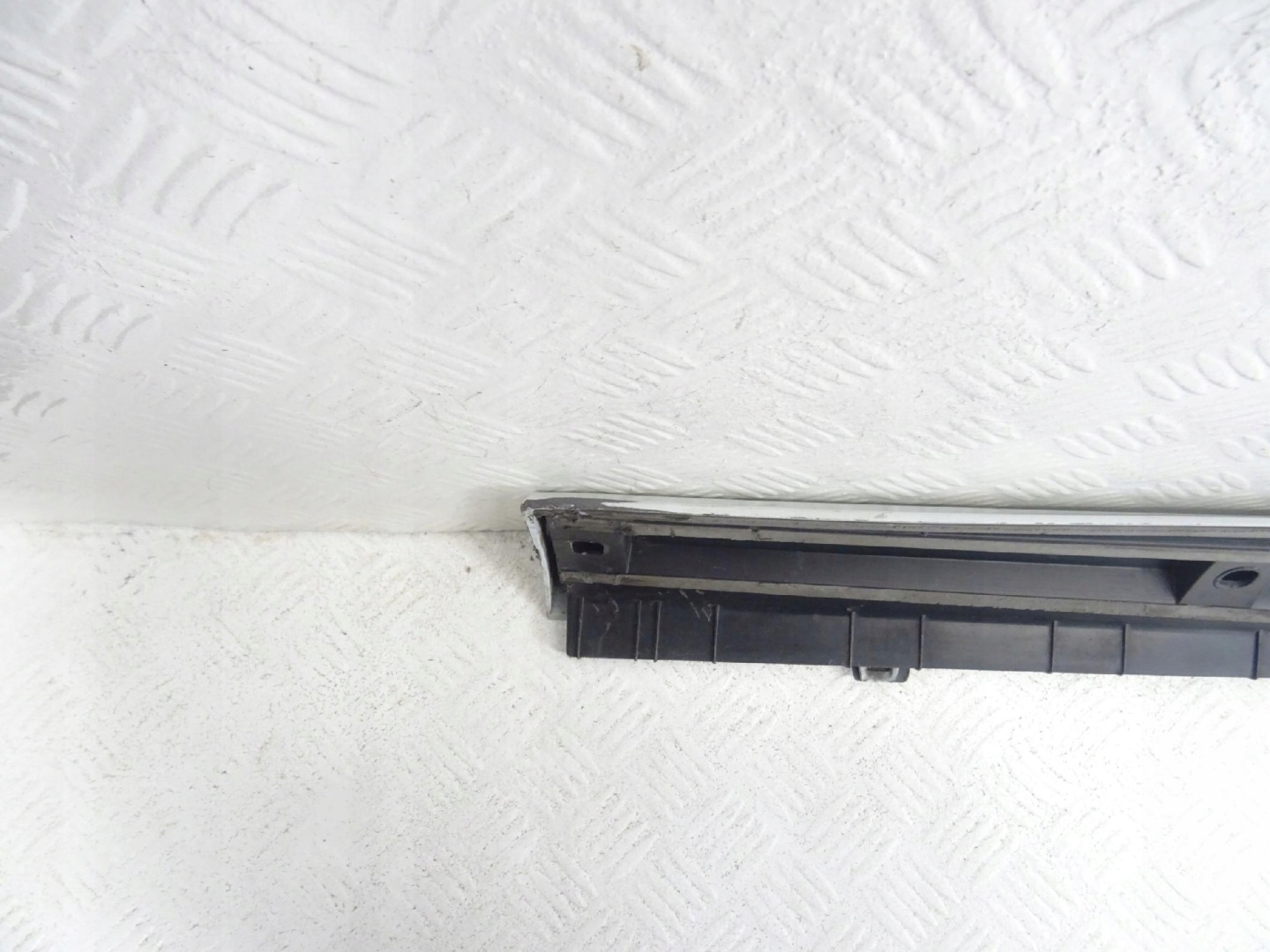 Audi A3 8V3 S-LINE 3 door moulding threshold left