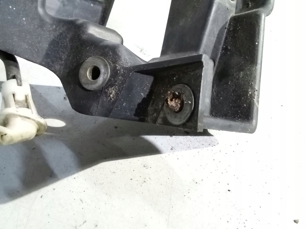 Mitsubishi Colt Z30 pillar okular right left