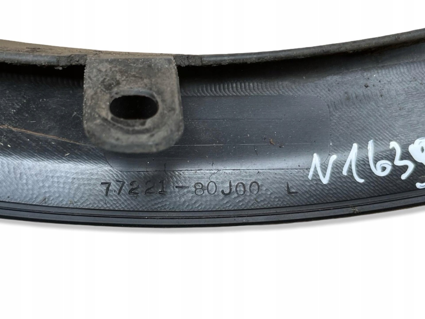 Couverture Aile Avant Gauche Bouche buse Suzuki SX4 2007 77221-80J00
