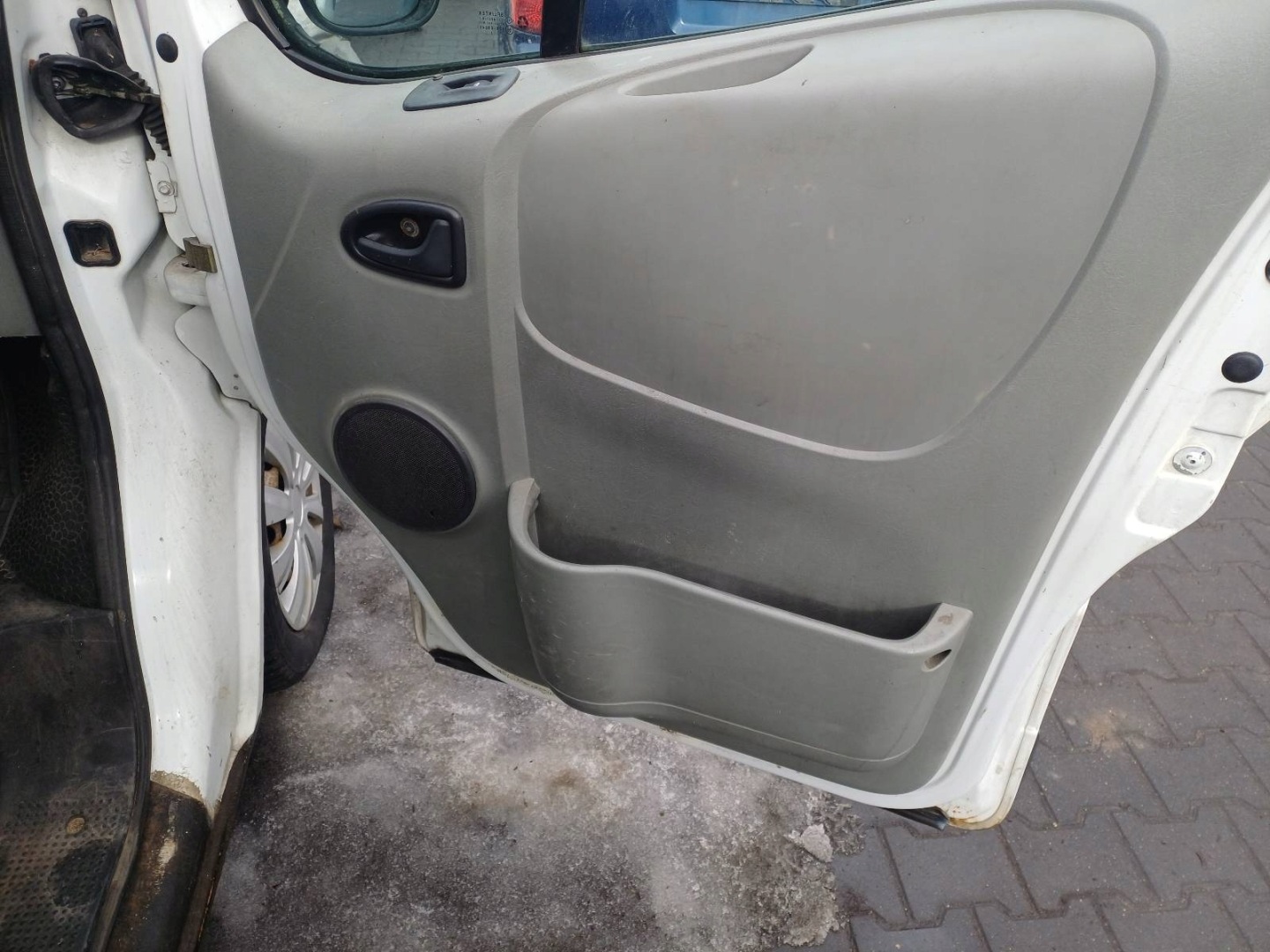 door complete right front RENAULT TRAFIC II 0D31