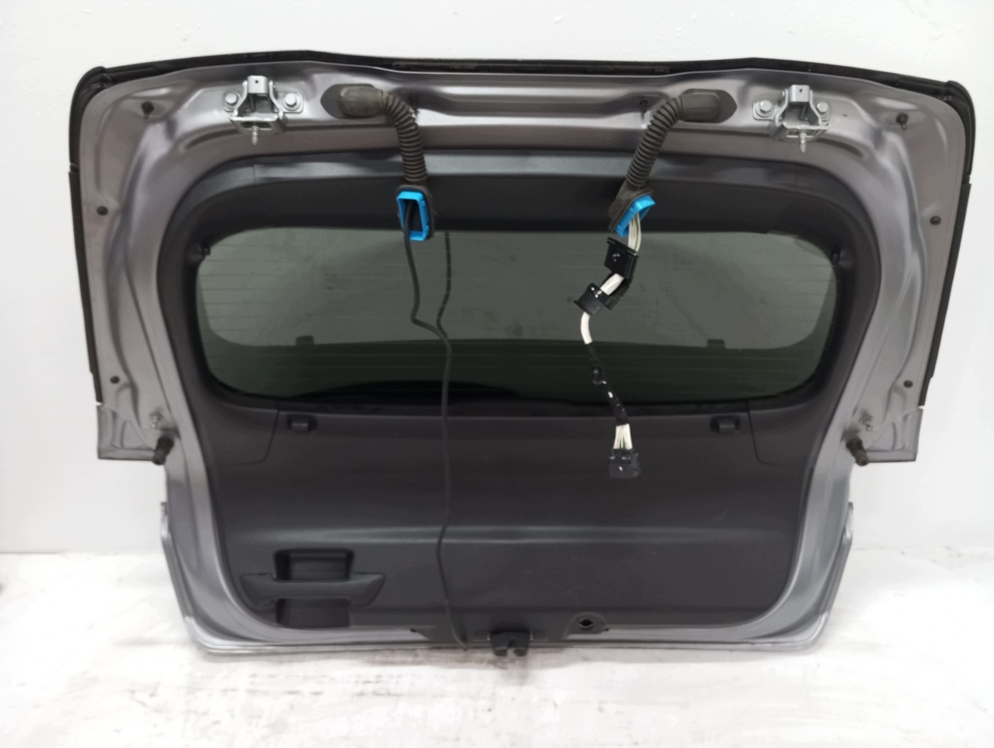 boot doors OPEL MOKKA B 24R