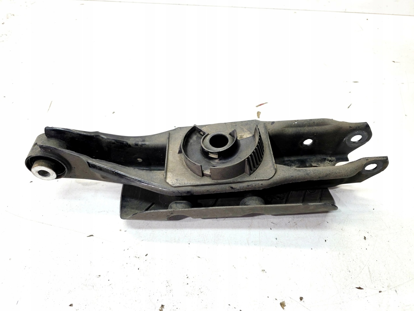 Querlenker POPRZECZNY links heck AUDI Q4 E-TRON 1EA505311E