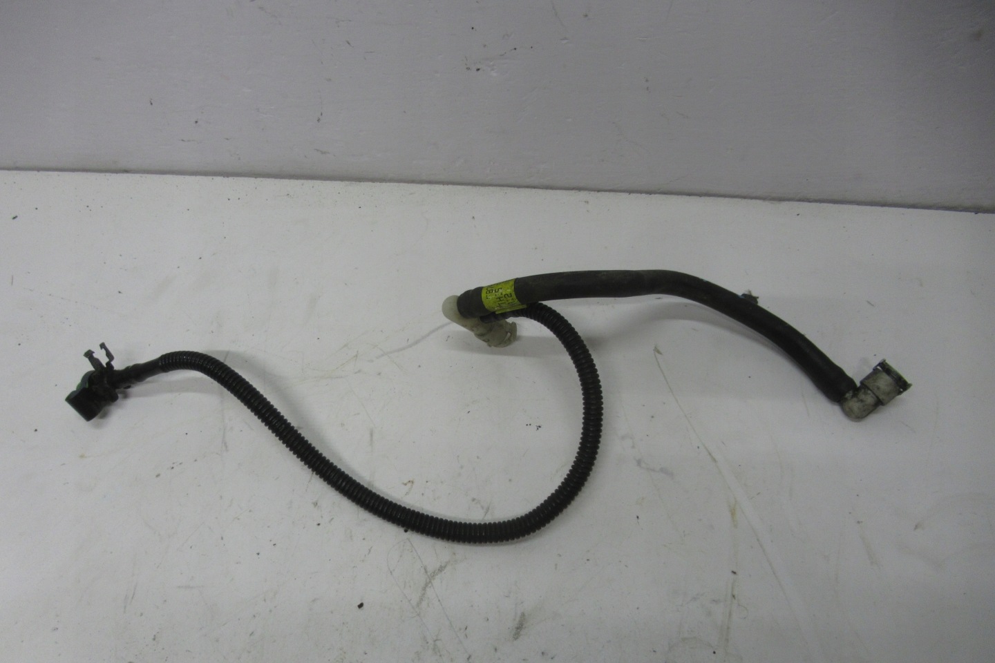 FORD EXPLORER 99R 4.0 fuel line F87E-9G271
