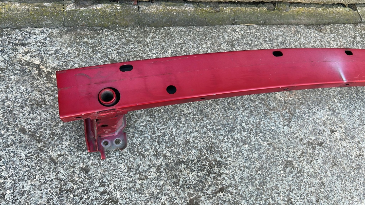 bumper support front front TOYOTA COROLLA E16 E18 13-19