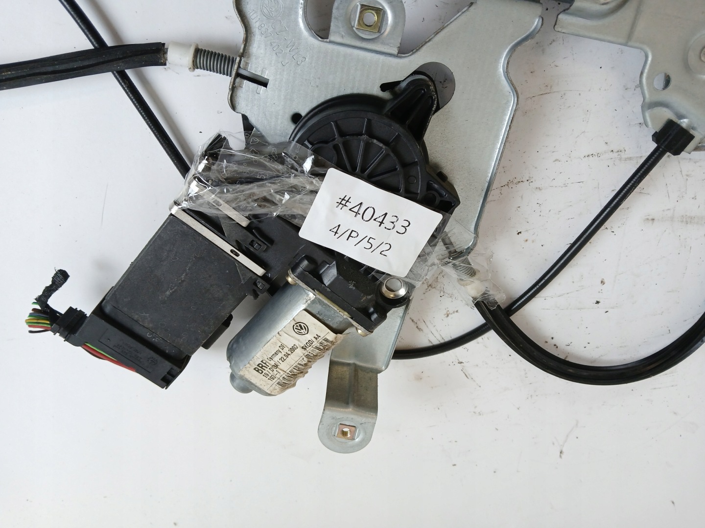 SKODA OCTAVIA and window regulator right front 1U4959802D