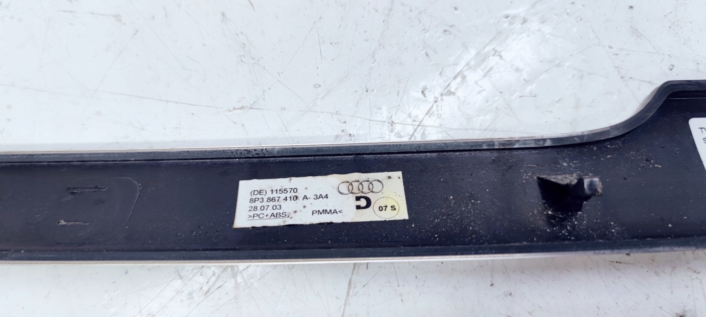 moulding DEKORY door PRAW AUDI A3 8P 8P3867410A 3A4