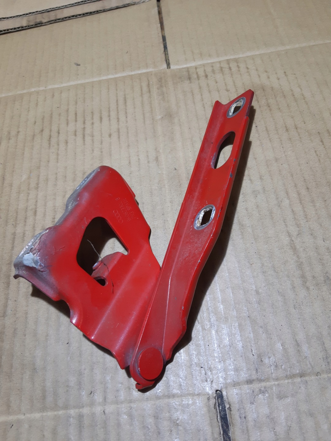 AUDI A4 B8 LIFT hinges hinge right bonnets 8K0823302B