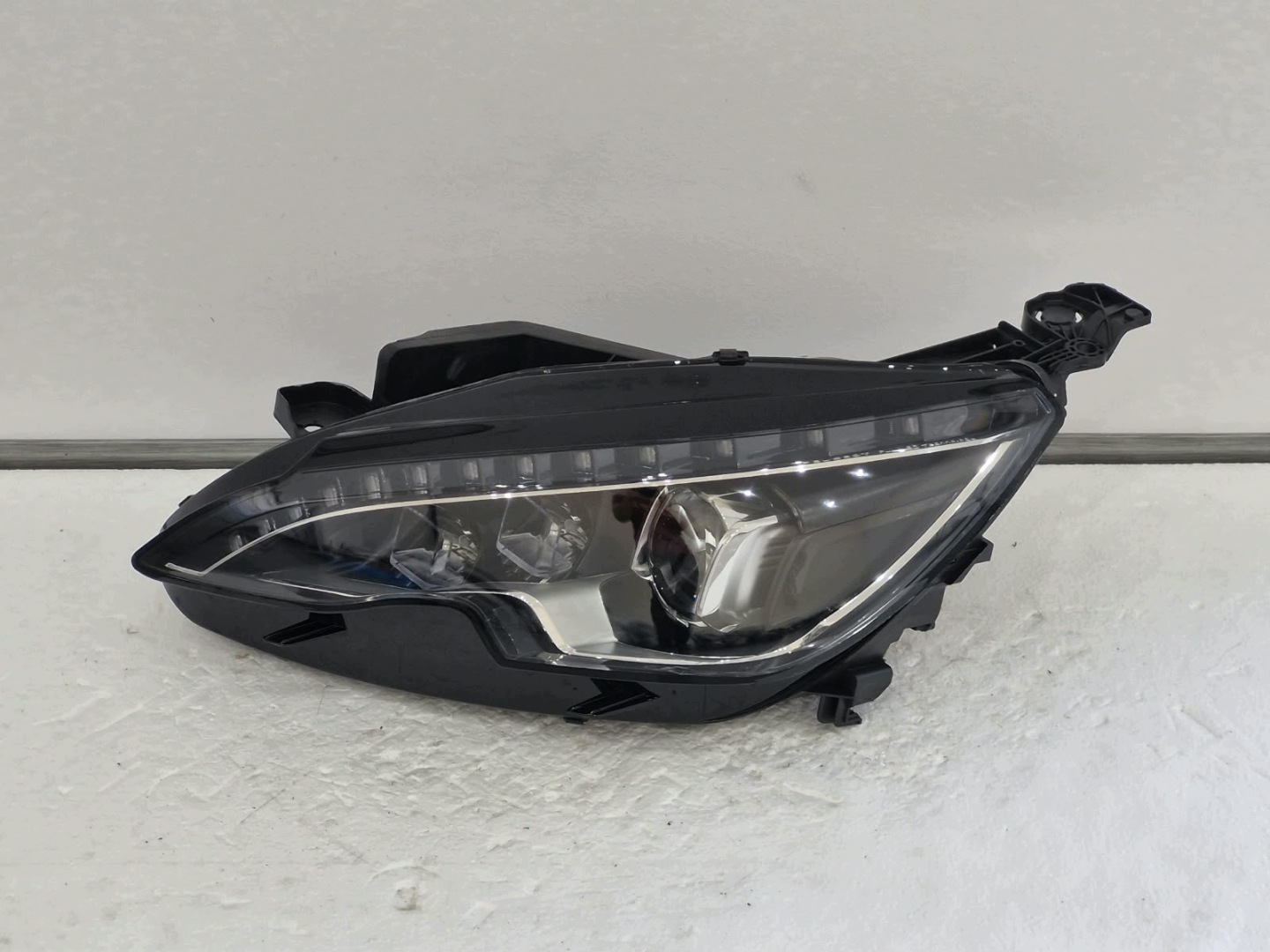 light left Peugeot 308 T9 FULL LED