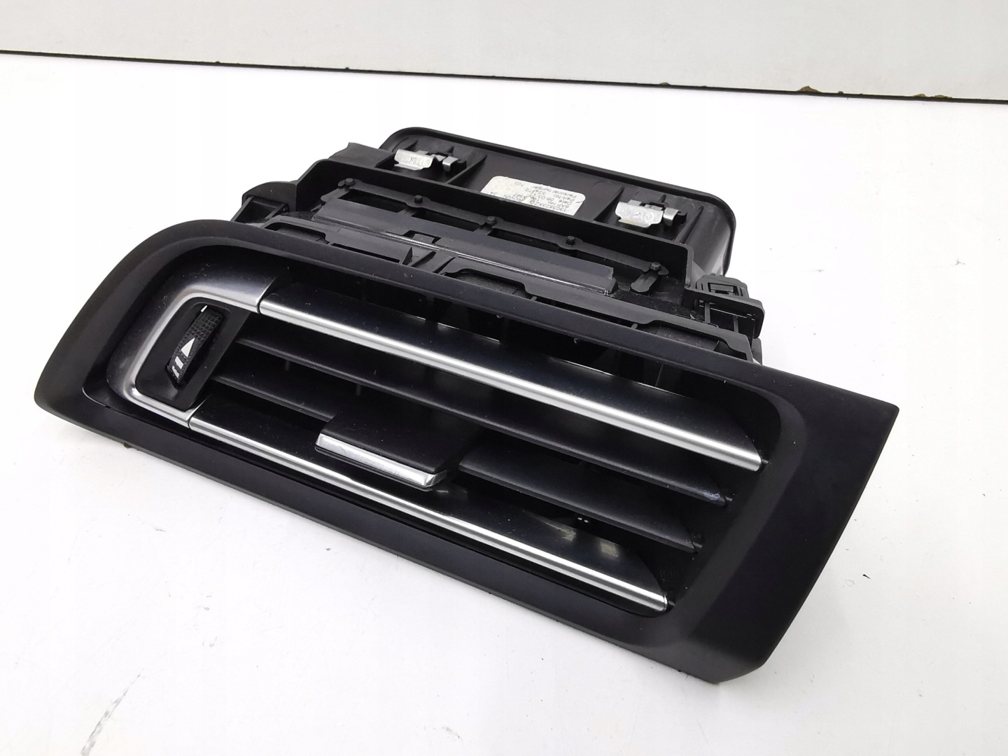 grid air conditioning devices right PEUGEOT 308 - 96778766