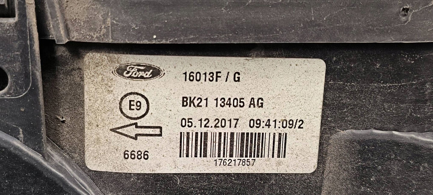 light left rear part BK21-13405-AG FORD TRANSIT CUSTOM L1H1