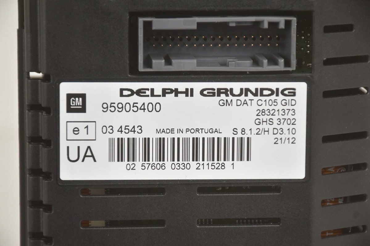 display EKRNA OPEL ANTARA 95905400