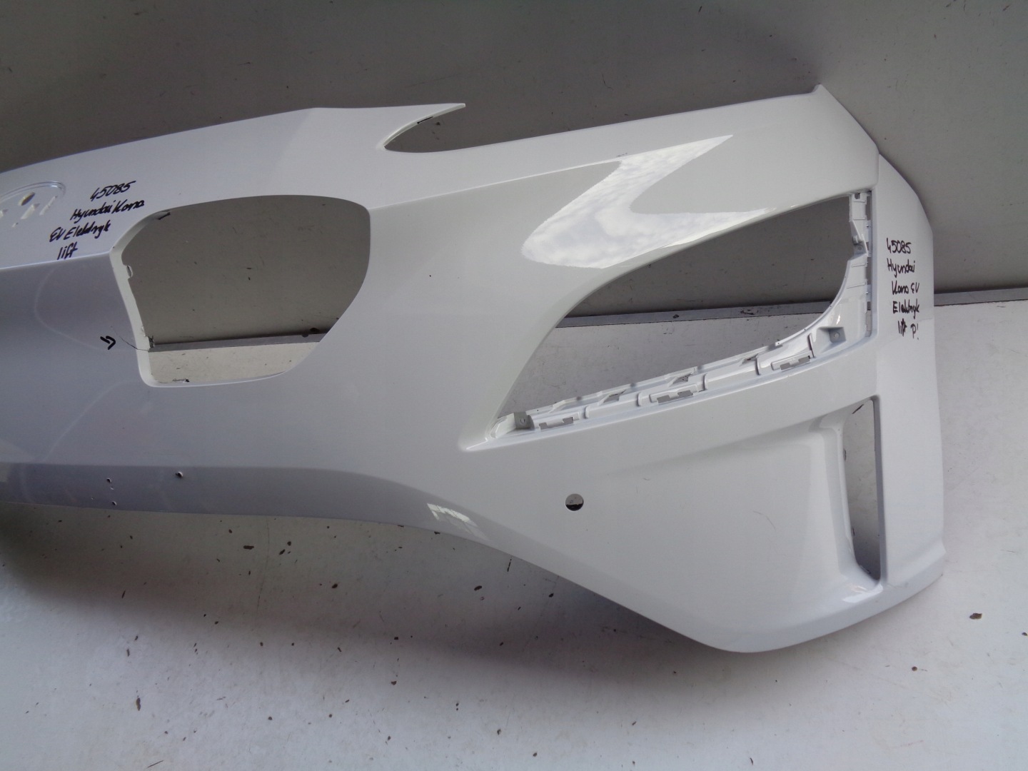 front bumper HYUNDAI KONA ELEKTRYK EV LIFT NR 45085