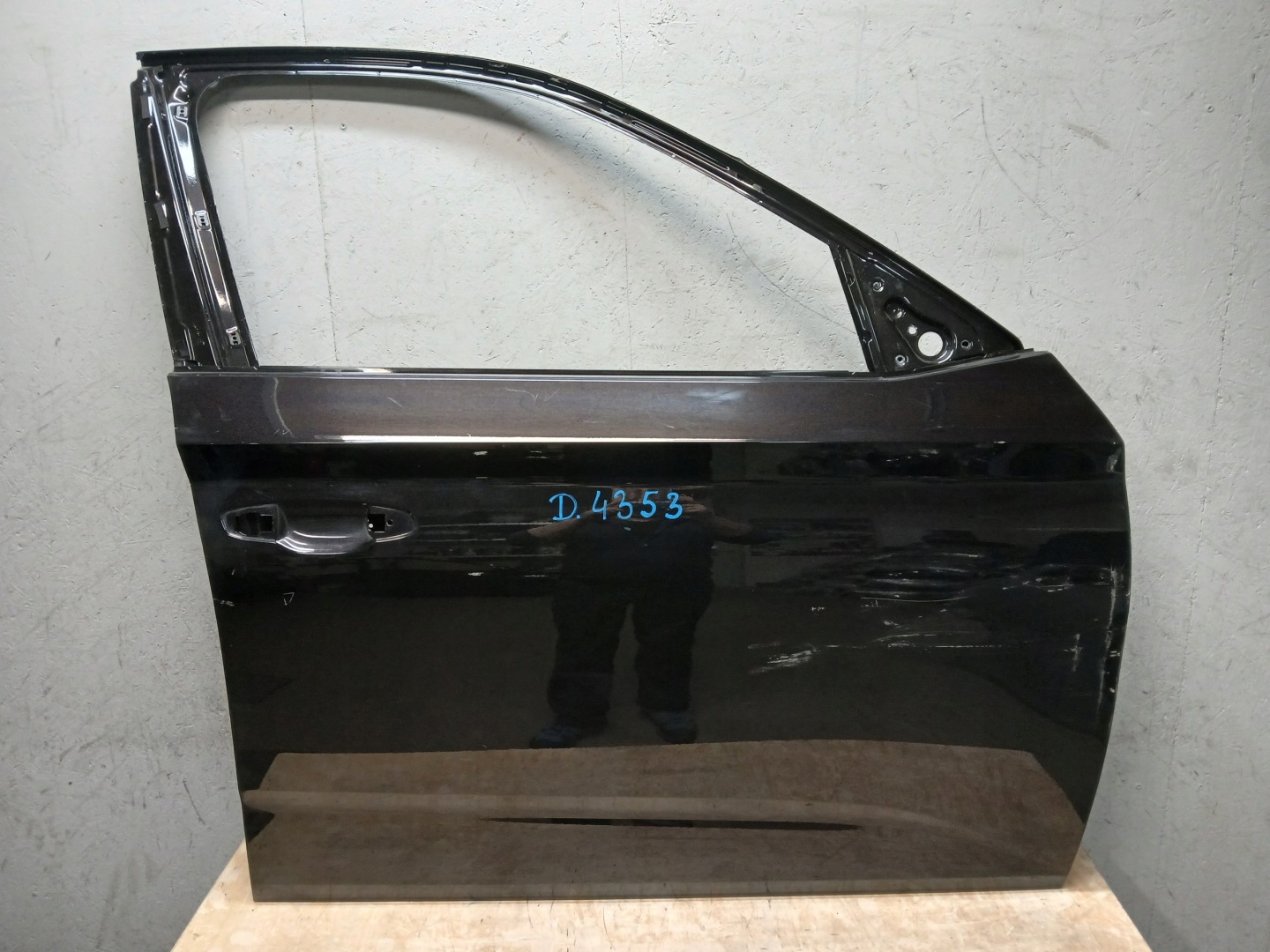 door front right SKODA KAMIQ 568