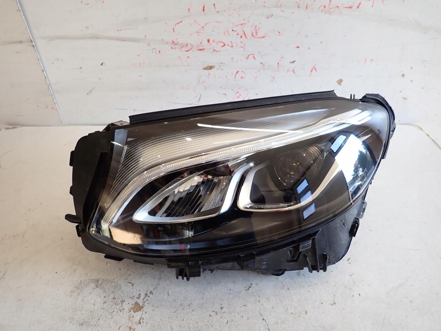 light front front left MERCEDES GLC W253 2015- FULL LED A2539065101