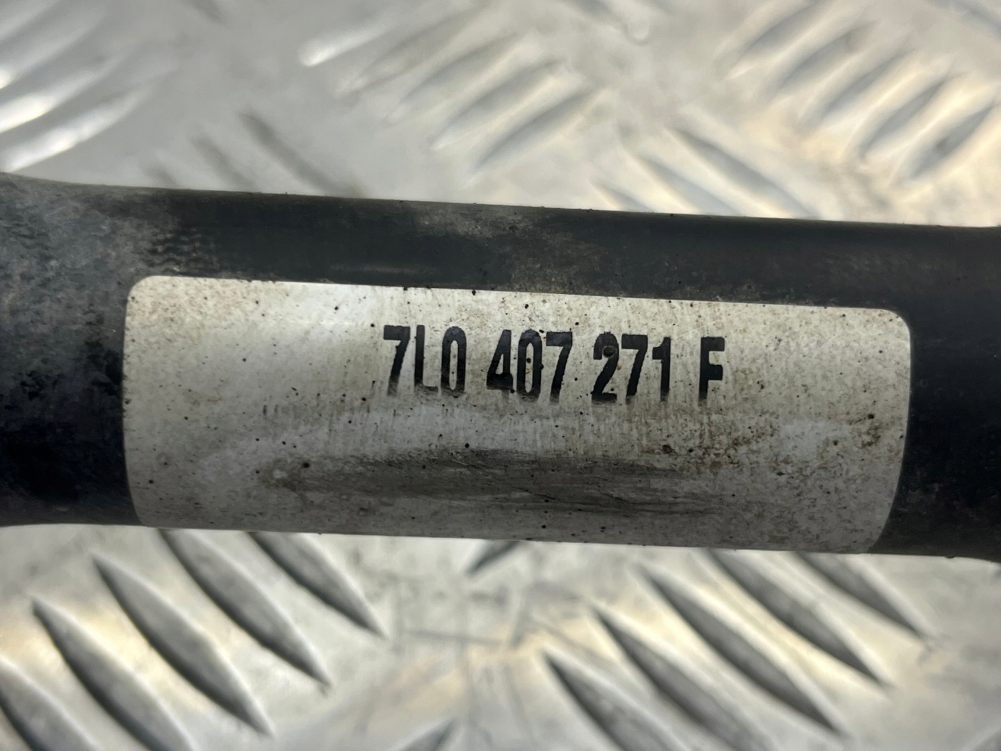 semi-axis semi-axis left front AUDI Q7 7L0407271F