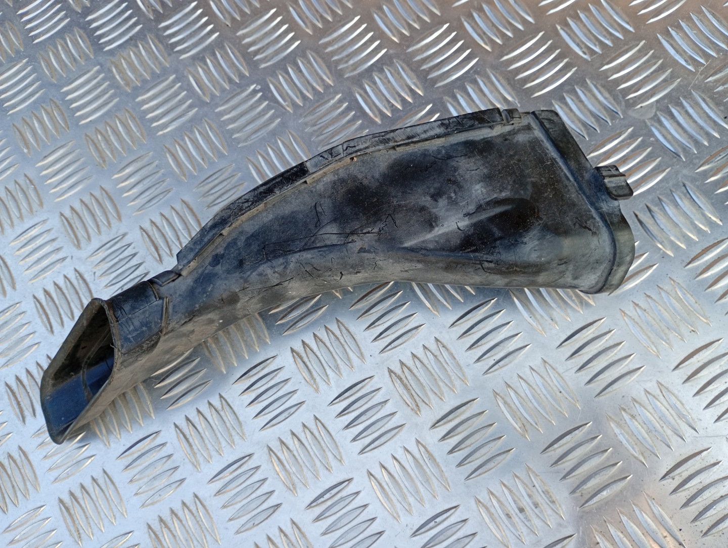 tube intake air pipe OPEL ASTRA K V 13367310