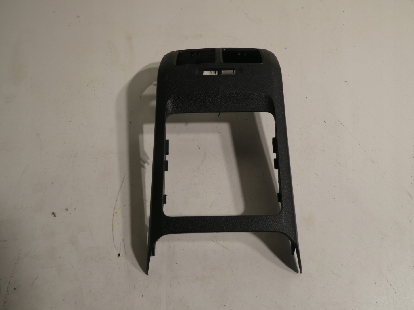 frame PANEL cover TUNELU VW GOLF V 1K0863289C