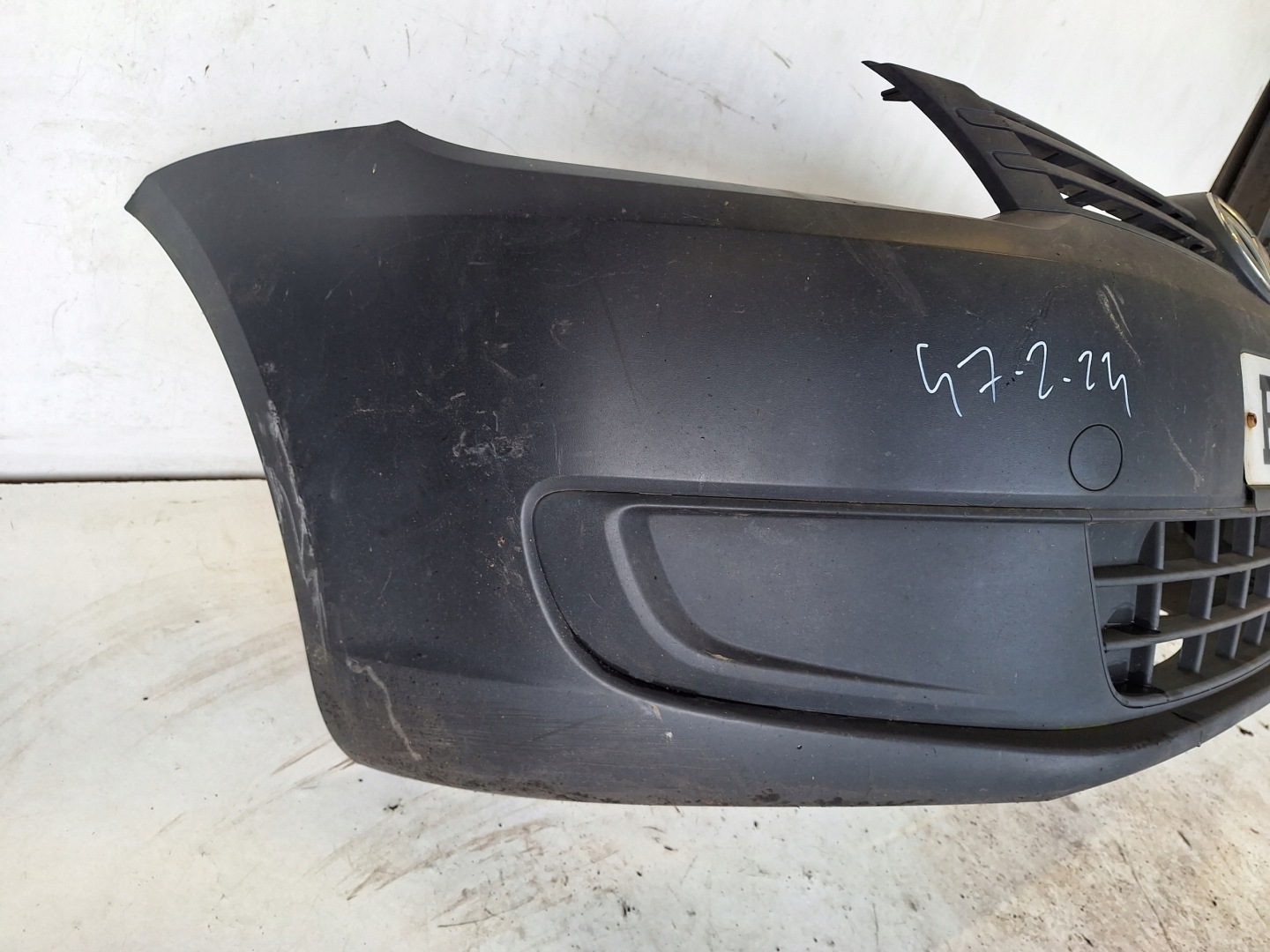 VOLKSWAGEN CADDY 11-15 bumper
