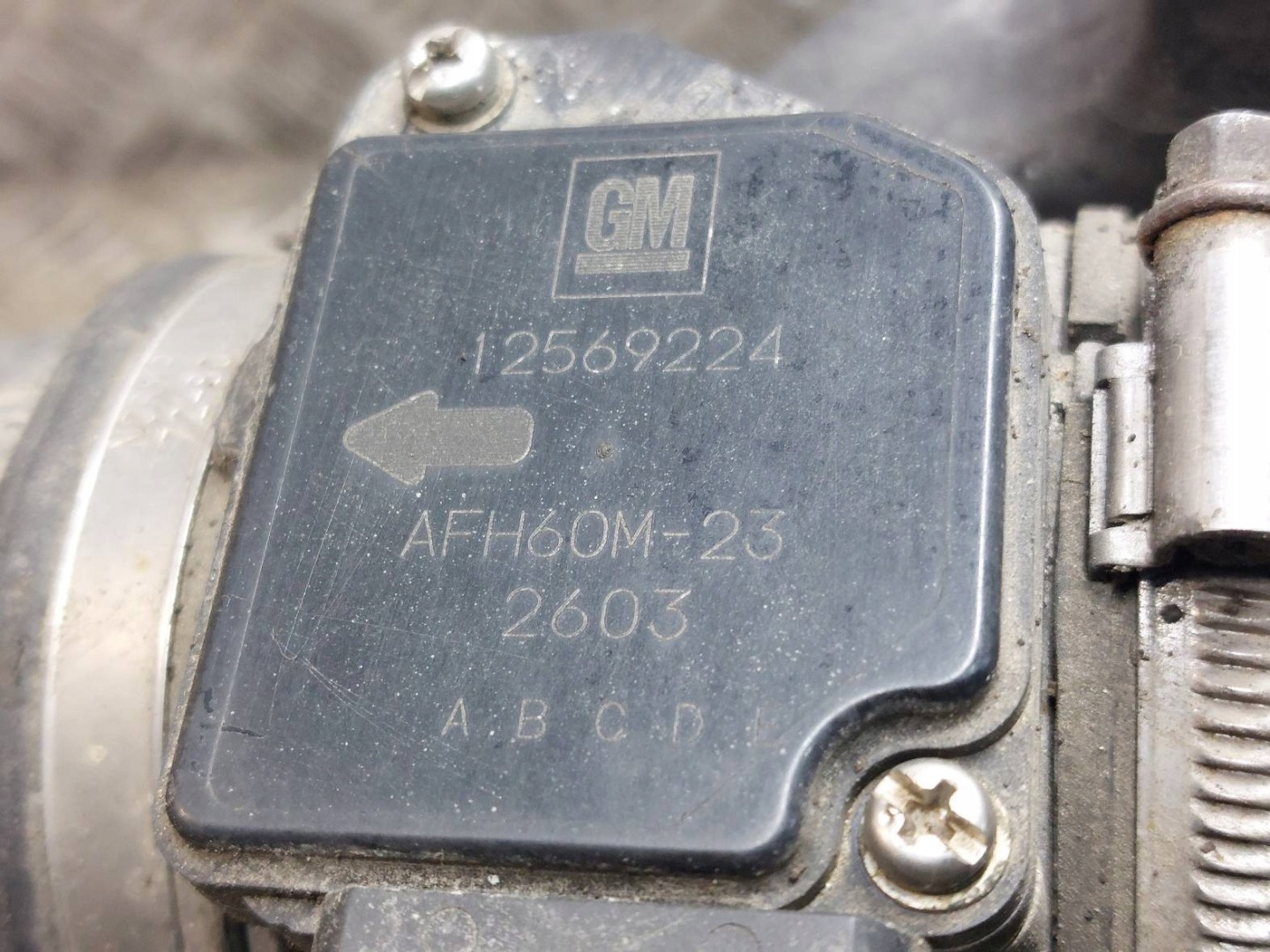 Gehäuse filter luft + Luftmassenmesser OPEL VECTRA C 2.2 16V 9177264