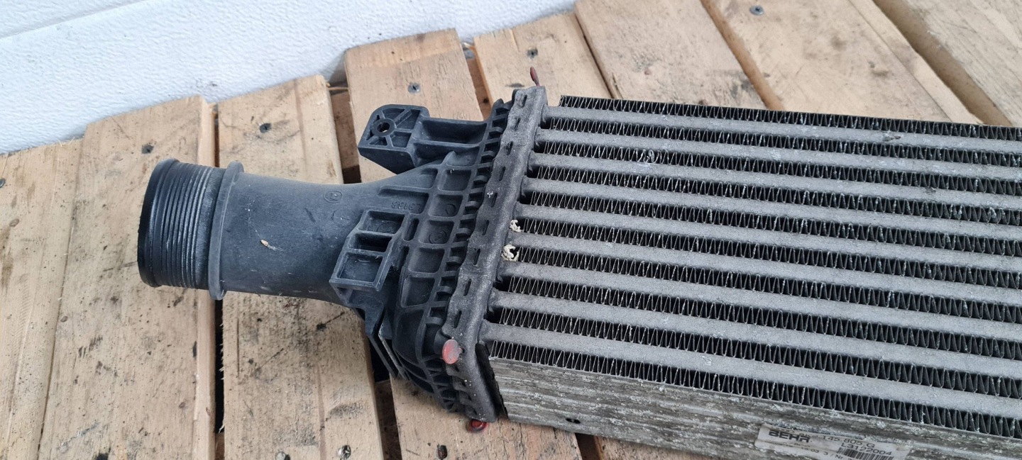 A5 8T LIFT Kühler INTERCOOLER luft 8K0145805G A4 B8 A5