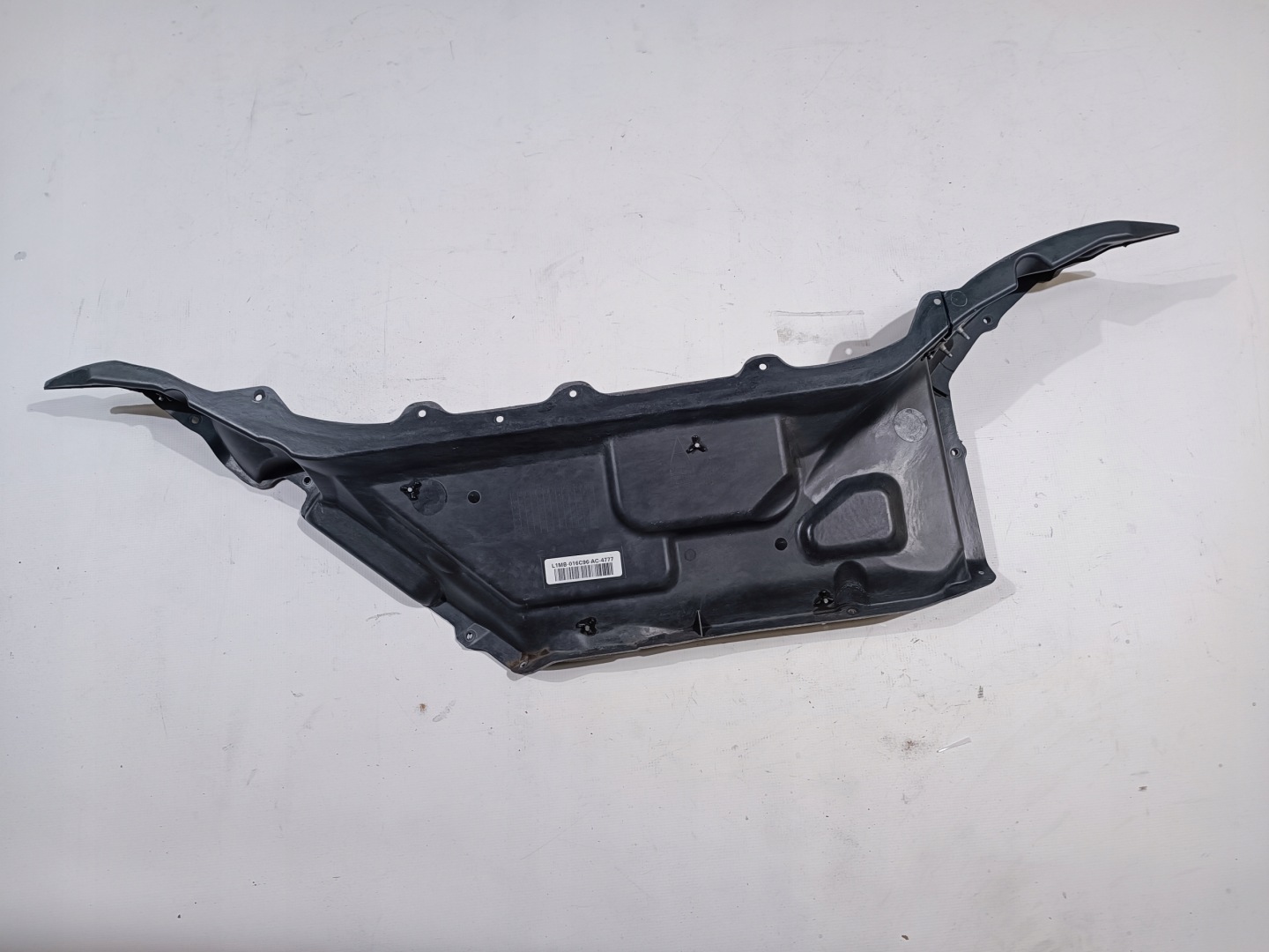 Blende Abdeckung wärmblech Ford Explorer 2020
