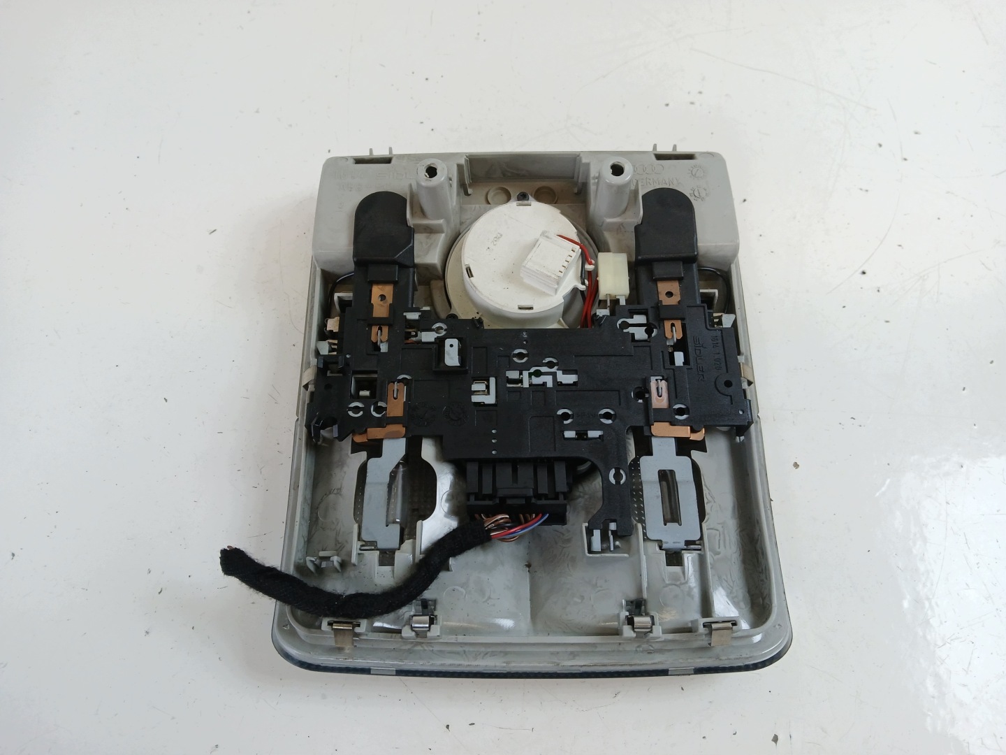 AUDI A3 8L Licht Innen- PANEL Schiebedach 8L0947111F