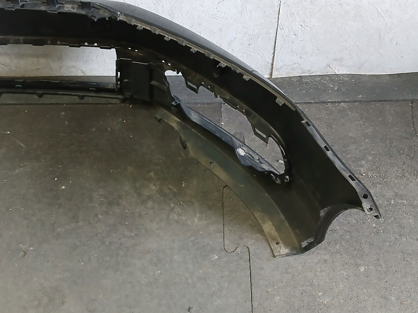 bumper front VW PASSAT B7
