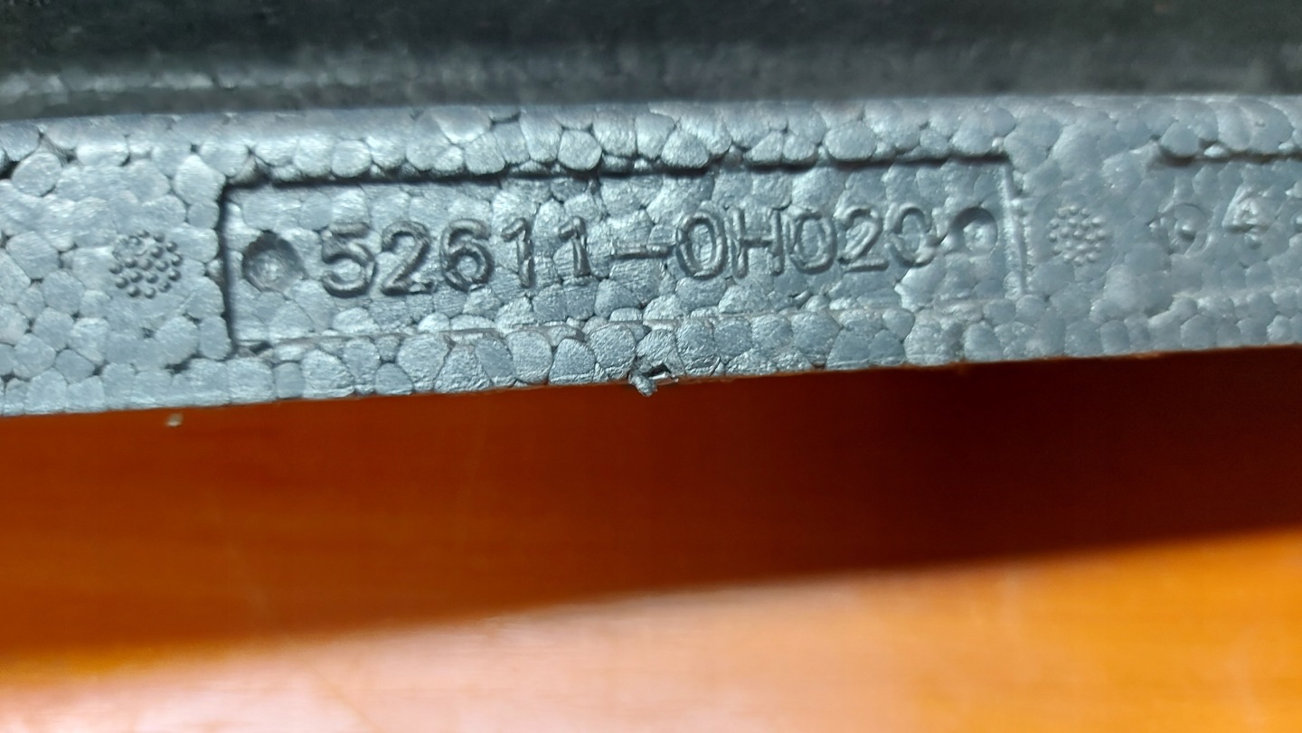 ABSORBER Polystirén nárazníku předek TOYOTA AYGO II 14