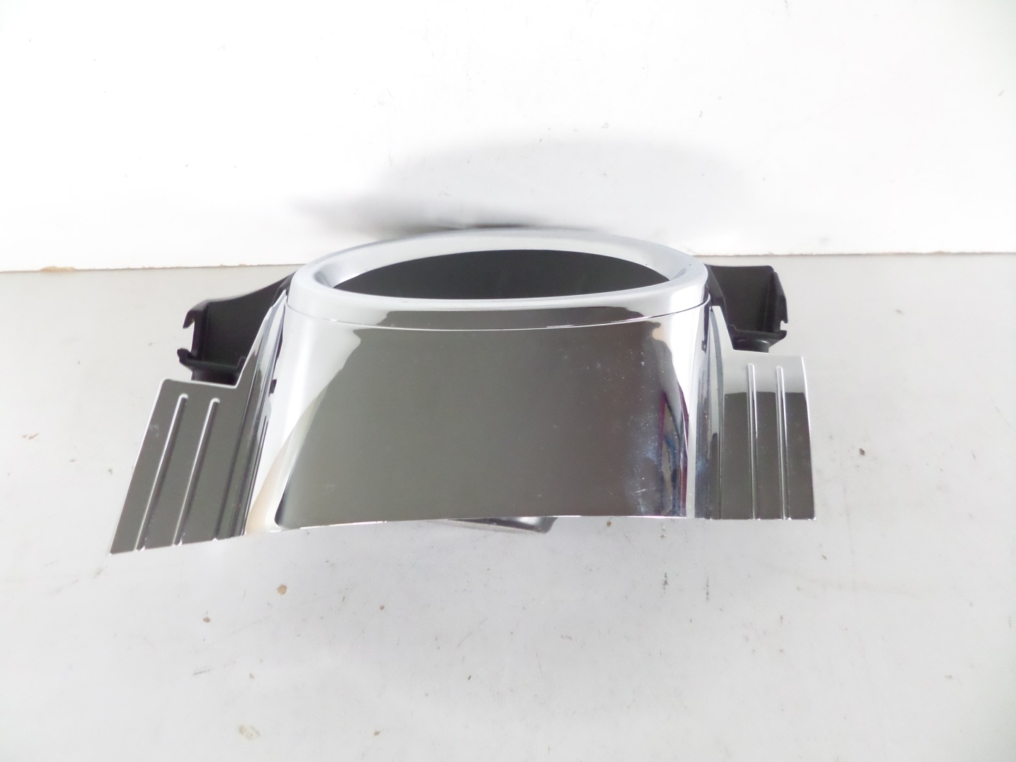 spoiler tlumika chrom left KIA SPORTAGE IV 18