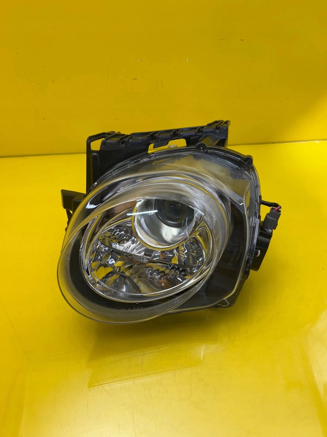 light left front Nissan Juke Xenon Lift 14