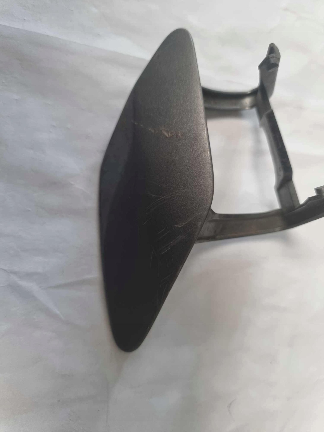 MERCEDES B-KLASA W246 Couvre Lave phare Droit